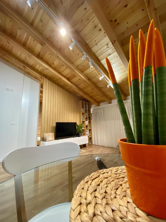 Lovely Loft 1-Bedroom In The Heart Of Tirana Exteriör bild